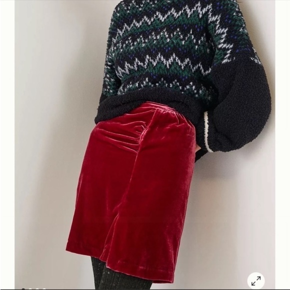 NWT Anthropologie Mini Skirt Connie Red Berry Velvet Gathered Ruched Festive 4 - Picture 10 of 12